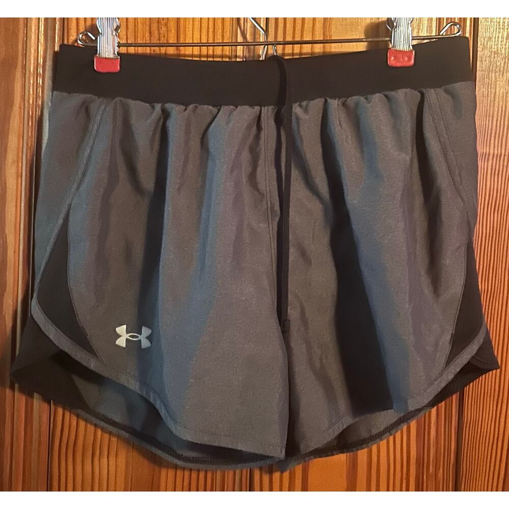 Under armour women’s running shorts black/gray with built in underwear small